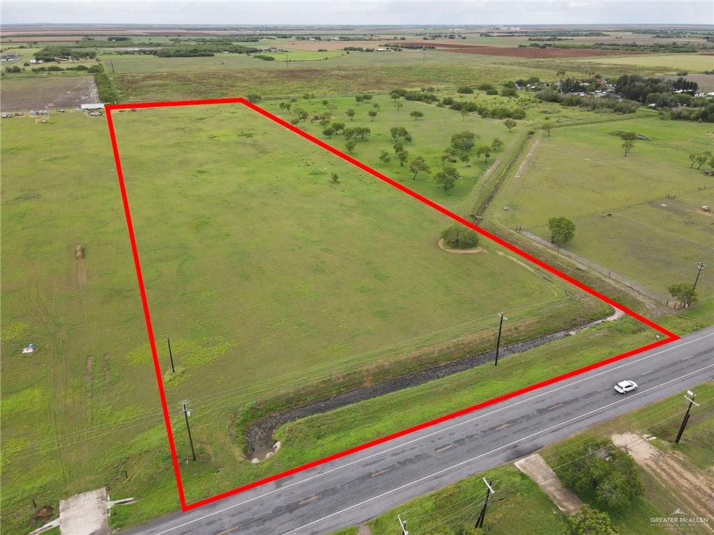 506 Santa Rosa Santa Rosa, TX 78593 - Photo 3 of 9 a view of a pool with an ocean view