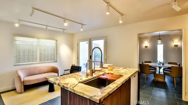 $7,000 | 203 Frankfort Avenue, Huntington Beach, CA 92648