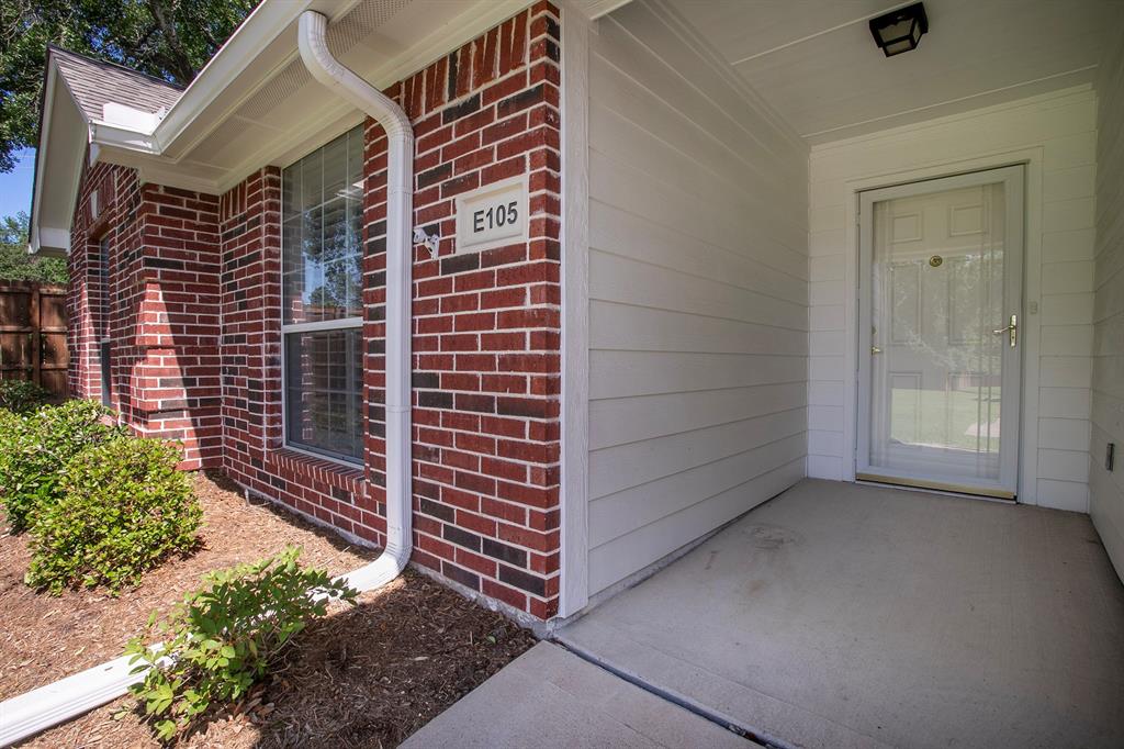 1521 Rice Road, Unit E105 Tyler, TX 75703 - Photo 5 of 29 a view of door