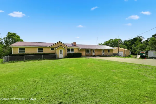 $700,000 | 1560 Reservoir Road, Moscow, PA 18444