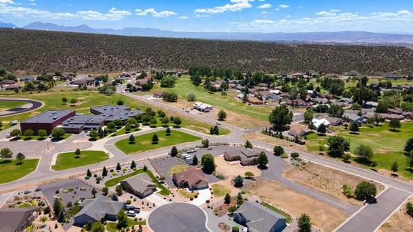 $395,000 | 325 Southeast Cobblestone Court, Cedaredge, CO 81413