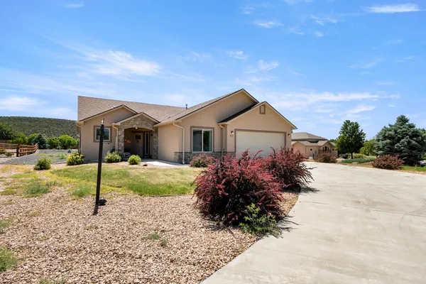 $395,000 | 325 Southeast Cobblestone Court, Cedaredge, CO 81413