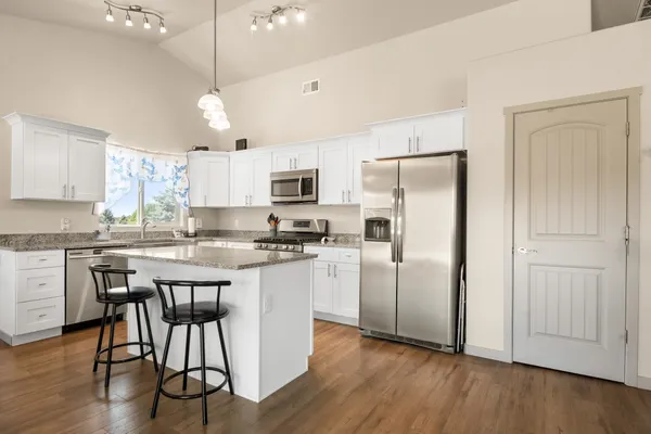 $395,000 | 325 Southeast Cobblestone Court, Cedaredge, CO 81413