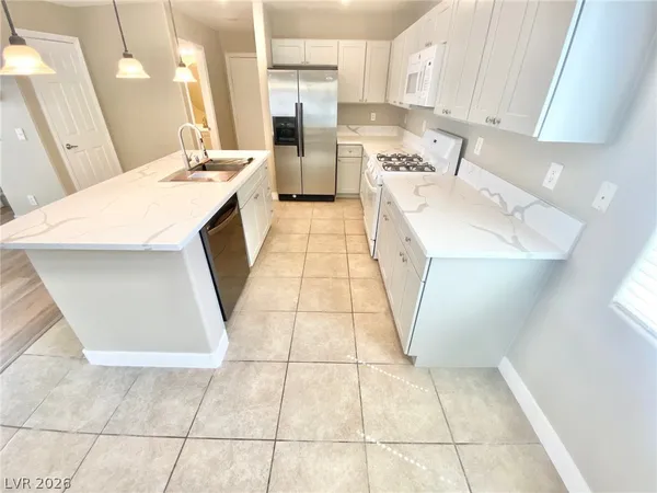 $2,100 | 249 Soggy Ruff Way, Las Vegas, NV 89148