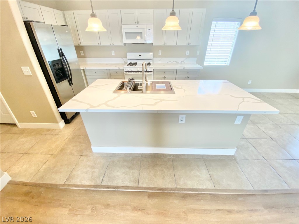 249 Soggy Ruff Way Las Vegas, NV 89148 - Photo 4 of 32