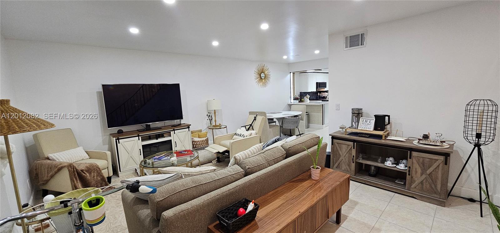 1845 Northwest 4th Avenue, Unit 17 Boca Raton, FL 33432 - Photo 8 of 71