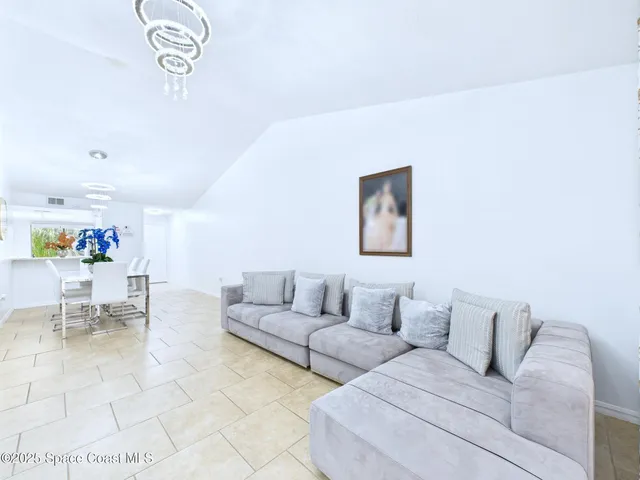 $190,000 | 1515 Huntington Lane, Unit 924, Rockledge, FL 32955