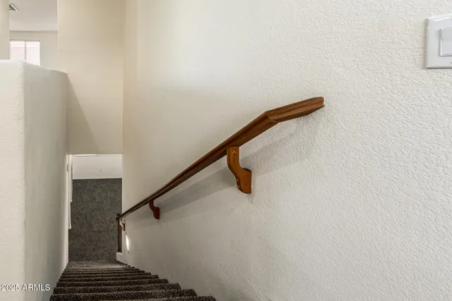 $2,350 | 6771 West Bronco Trail, Peoria, AZ 85383