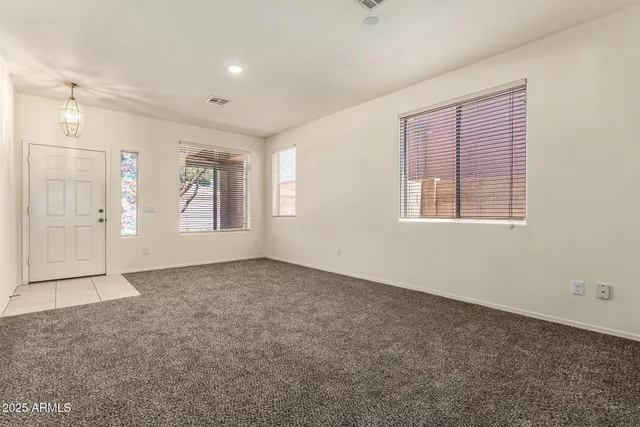 $2,350 | 6771 West Bronco Trail, Peoria, AZ 85383