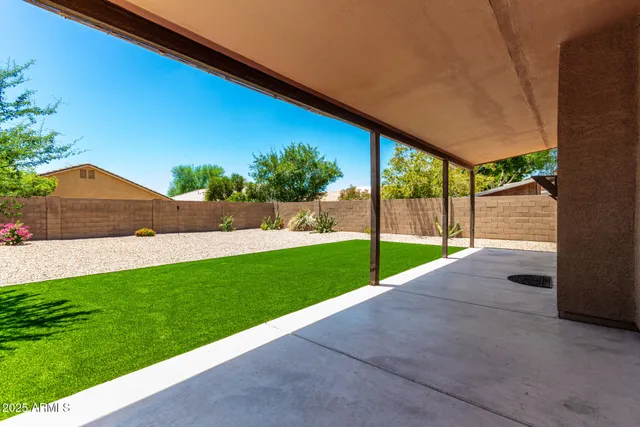$2,350 | 6771 West Bronco Trail, Peoria, AZ 85383