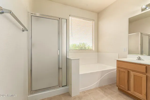 $2,350 | 6771 West Bronco Trail, Peoria, AZ 85383