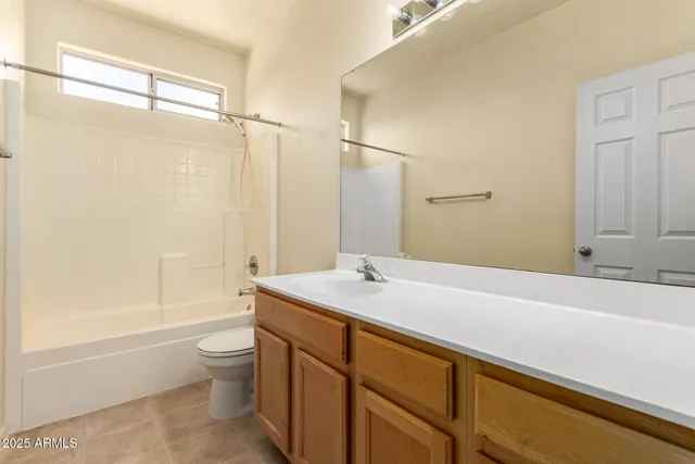 $2,350 | 6771 West Bronco Trail, Peoria, AZ 85383