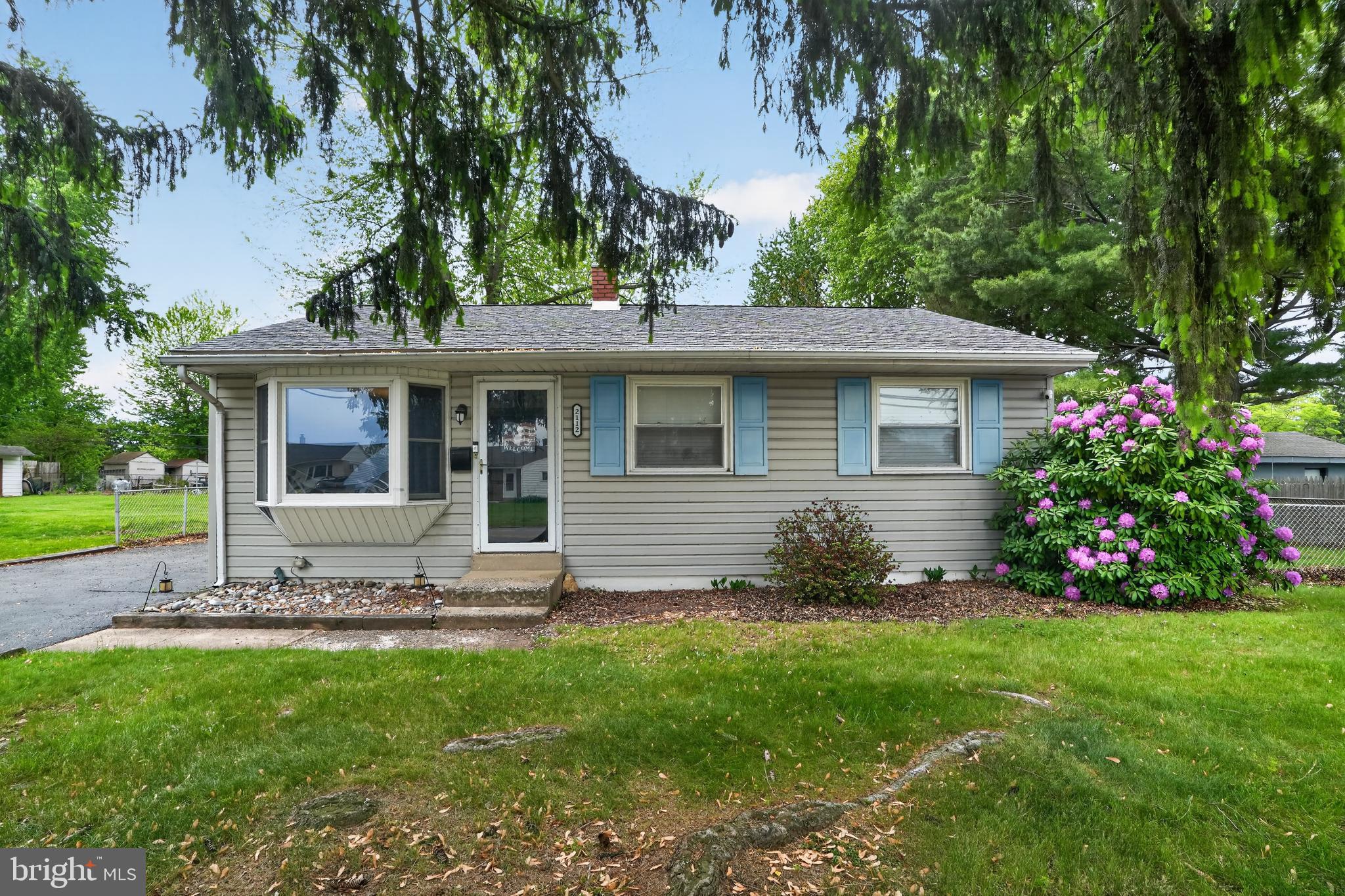 2112 Bridgewater Road Aston, PA 19014 - Photo 2 of 37 Gallery Image 2