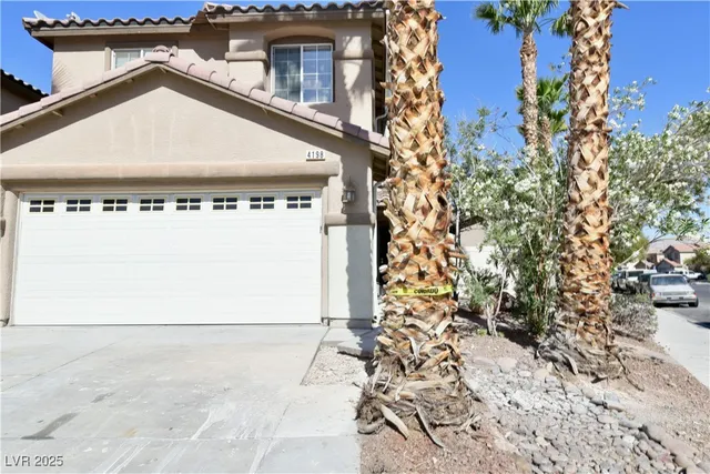 $2,095 | 4198 Apple Oak Court, Las Vegas, NV 89115