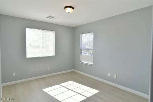 $2,095 | 4198 Apple Oak Court, Las Vegas, NV 89115