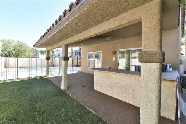 $2,095 | 4198 Apple Oak Court, Las Vegas, NV 89115