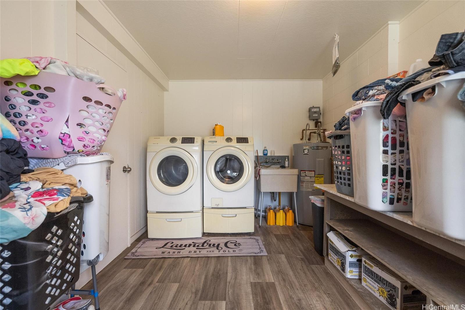 85-576 Waianae Valley Road, Unit A Waianae, HI 96792 - Photo 10 of 20 Laundry room located downstairs of the 2-story home