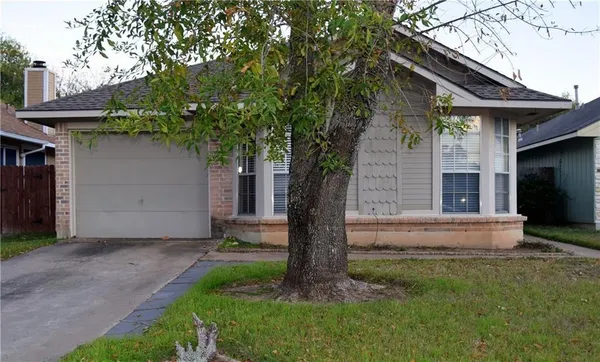$1,895 | 16819 Village Oak Loop, Austin, TX 78717