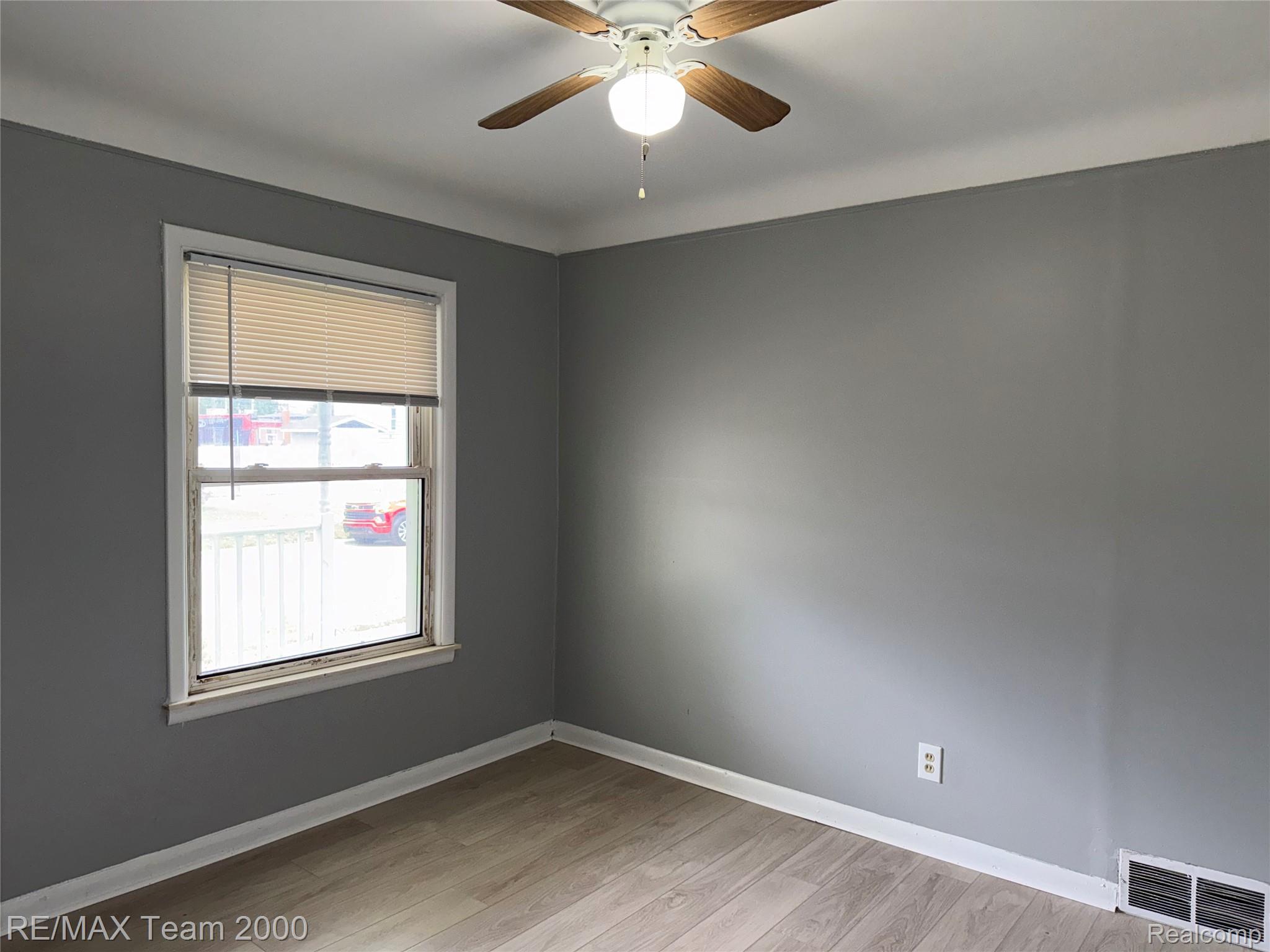 17930 Ruth Street Melvindale, MI 48122 - Photo 5 of 18