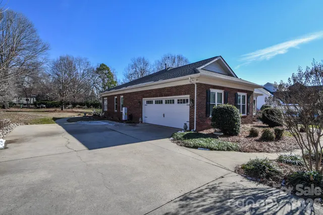 $549,900 | 5314 Woodridge Drive, Monroe, NC 28110