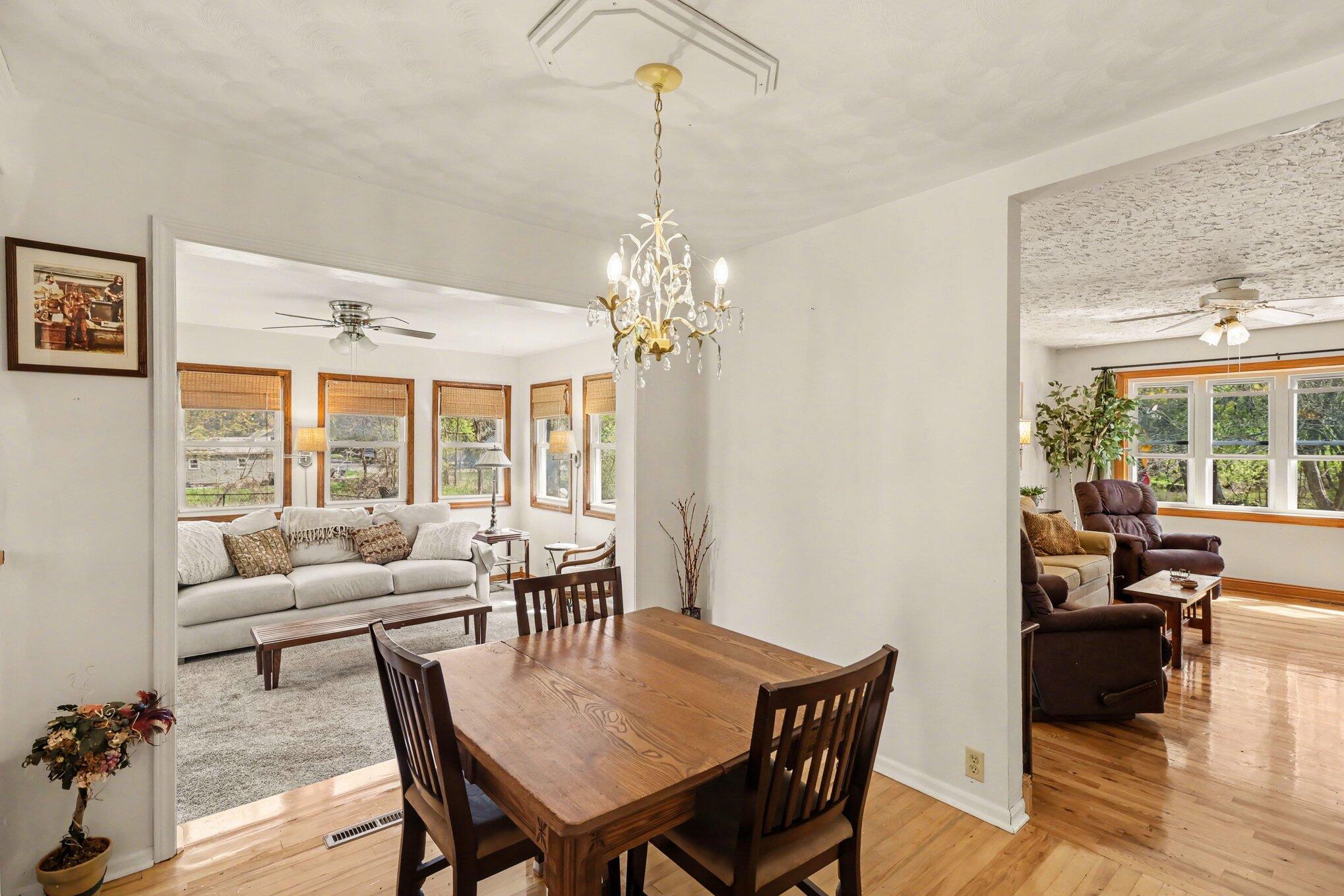 326 West Chart Street Plainwell, MI 49080 - Photo 13 of 27 013_file_4887