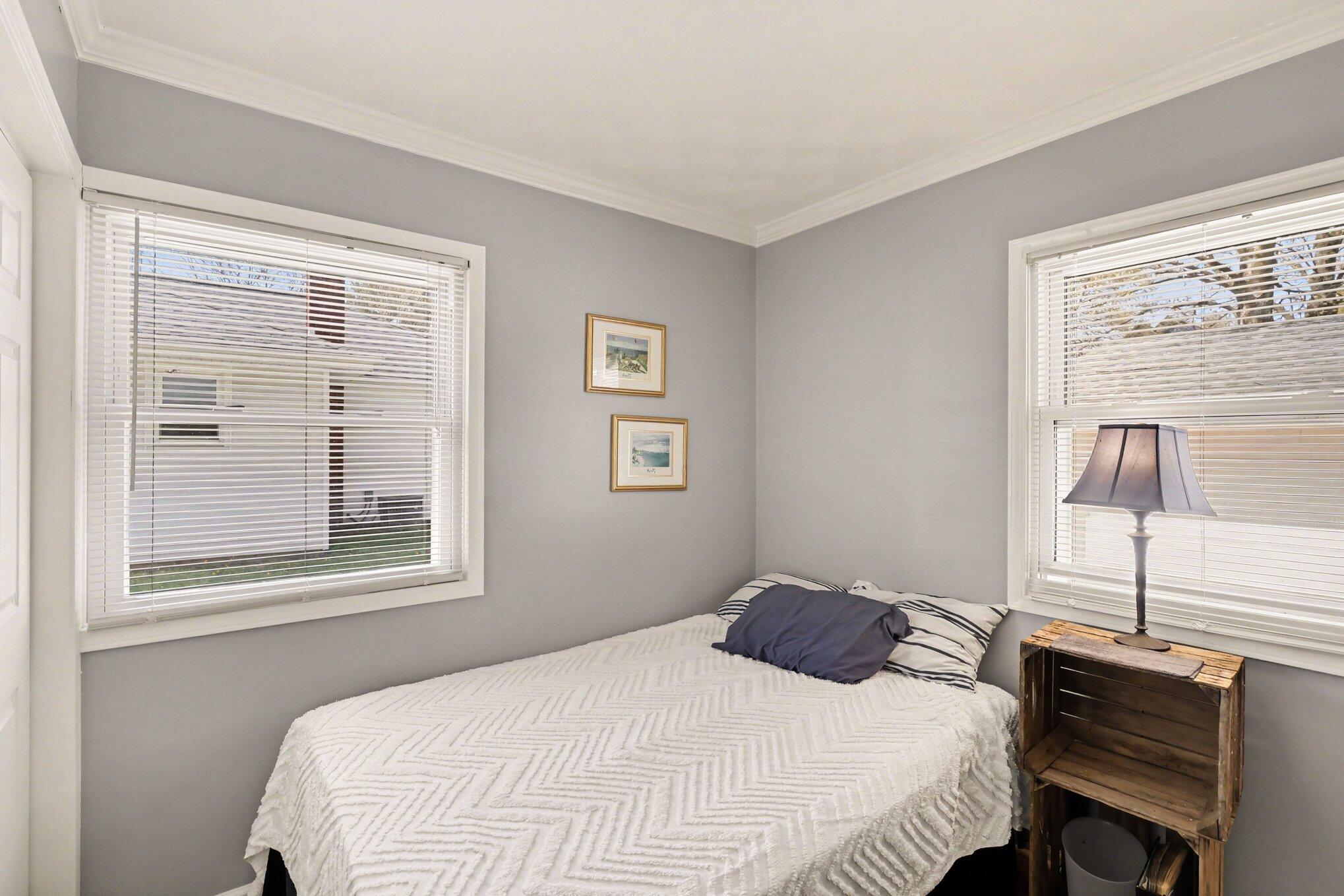 326 West Chart Street Plainwell, MI 49080 - Photo 20 of 27 016_file_9973