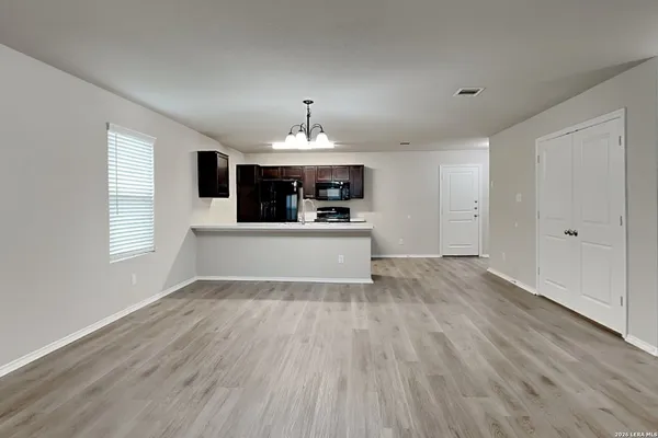 $1,429 | 9727 Marbach Road, San Antonio, TX 78245