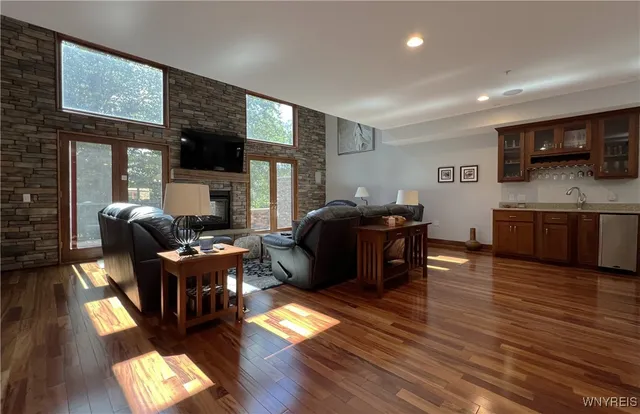 $725,000 | 13 Ellicottvillas, Ellicottville, NY 14731