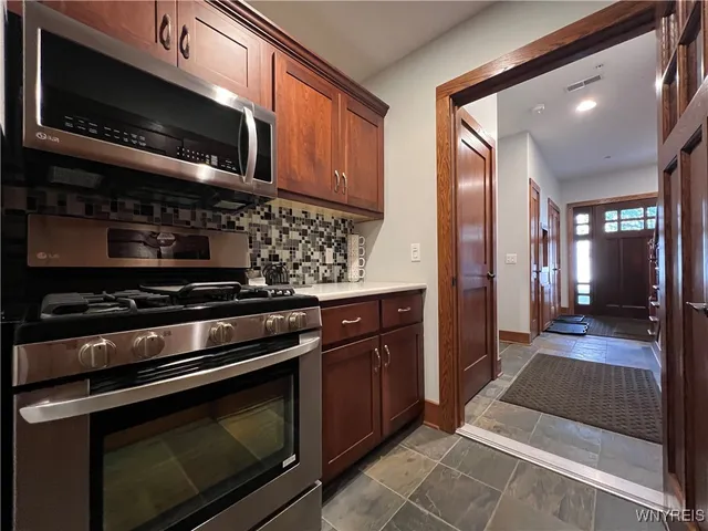 $725,000 | 13 Ellicottvillas, Ellicottville, NY 14731