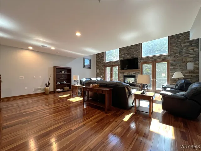 $725,000 | 13 Ellicottvillas, Ellicottville, NY 14731