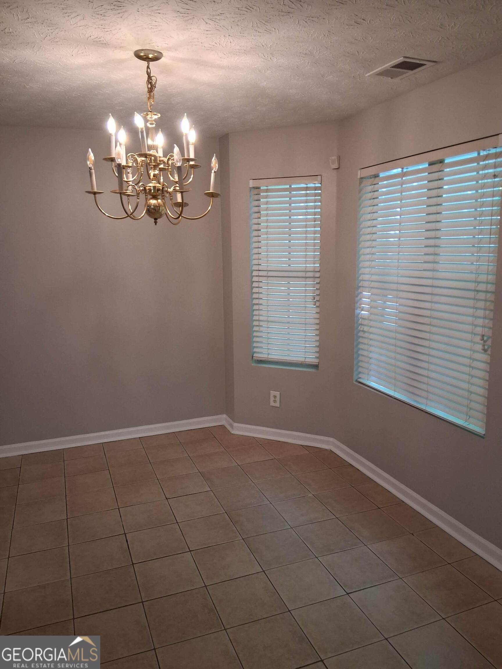 2846 Norfair Loop Lithonia, GA 30038 - Photo 3 of 31