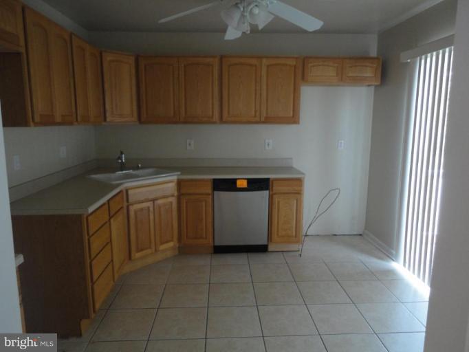 7352 Manchester Road Dundalk, MD 21222 - Photo 4 of 8 Kitchen