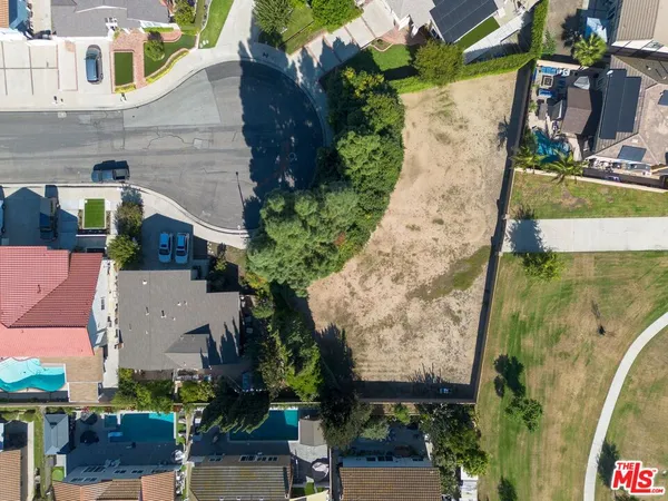$695,000 | 554 Vanderbilt Drive, Placentia, CA 92870
