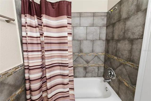 $235,000 | 606 Holt Circle, Winter Haven, FL 33880