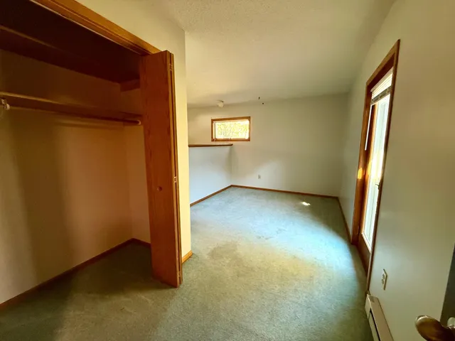 $299,900 | 1318 Chestnut Avenue West, Olivia, MN 56277