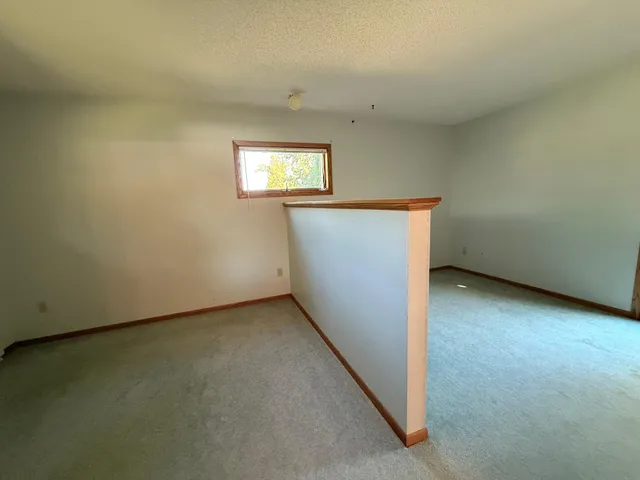 $299,900 | 1318 Chestnut Avenue West, Olivia, MN 56277