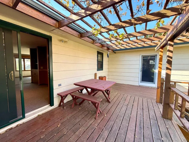 $299,900 | 1318 Chestnut Avenue West, Olivia, MN 56277