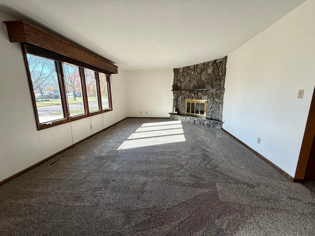 $299,900 | 1318 Chestnut Avenue West, Olivia, MN 56277