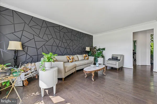 $1,199,999 | 11107 King Gallahan Court, Clinton, MD 20735