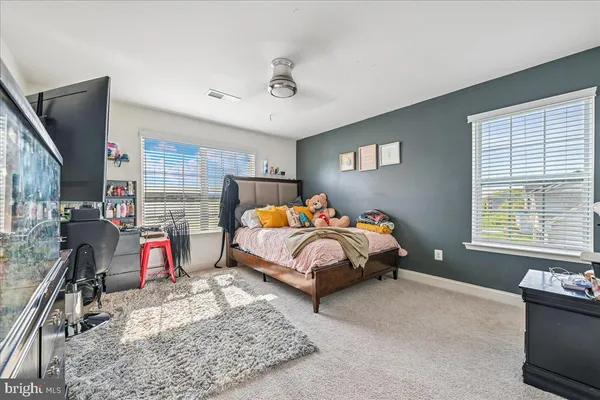 $1,199,999 | 11107 King Gallahan Court, Clinton, MD 20735