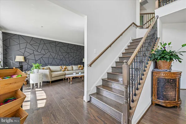 $1,199,999 | 11107 King Gallahan Court, Clinton, MD 20735