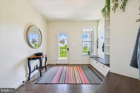 $1,199,999 | 11107 King Gallahan Court, Clinton, MD 20735