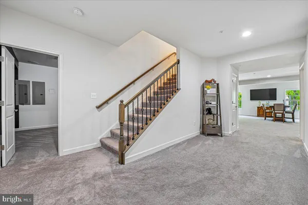 $1,199,999 | 11107 King Gallahan Court, Clinton, MD 20735