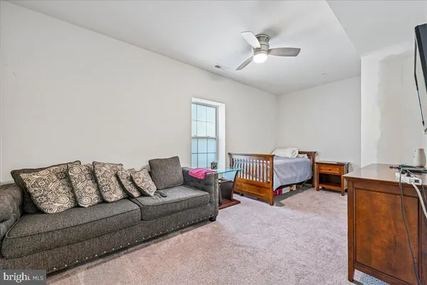 $1,199,999 | 11107 King Gallahan Court, Clinton, MD 20735