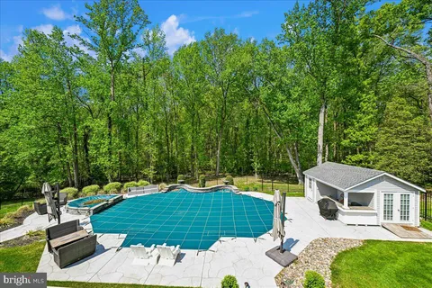 $1,199,999 | 11107 King Gallahan Court, Clinton, MD 20735