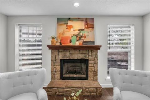 $175,000 | 12786 West 110th Terrace, Overland Park, KS 66210