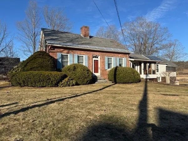 $375,000 | 46 Maple Street, Northfield, MA 01360