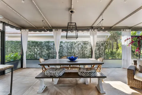 $925,000 | 380 Sherwood Forest Drive, Delray Beach, FL 33445