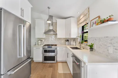 $925,000 | 380 Sherwood Forest Drive, Delray Beach, FL 33445