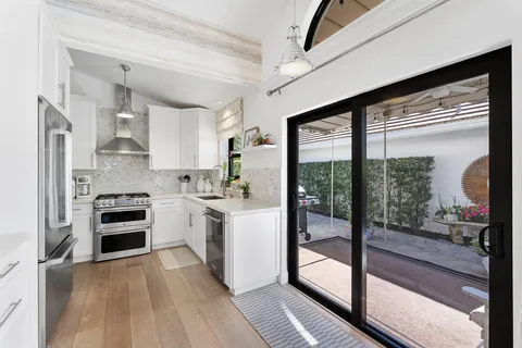 $925,000 | 380 Sherwood Forest Drive, Delray Beach, FL 33445